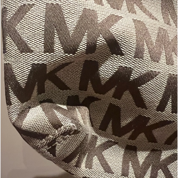 Michael Kors shoulder bag - Picture 7 of 12